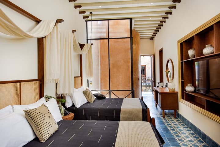 CIGNO Ermita Hotel Boutique
