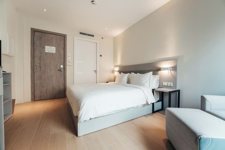 Elements Hotel & Shops