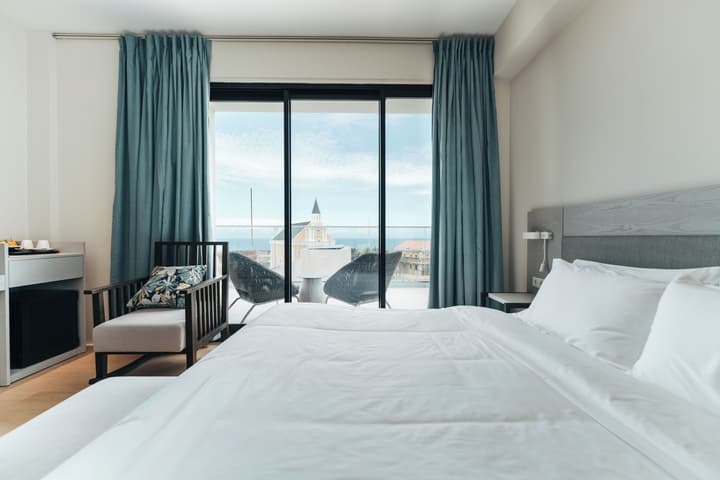 Elements Hotel & Shops