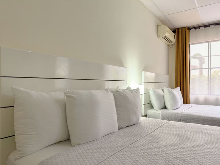 Cardedeu San Benito Suites