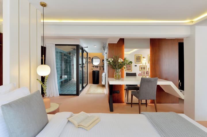 Alva Athens Hotel