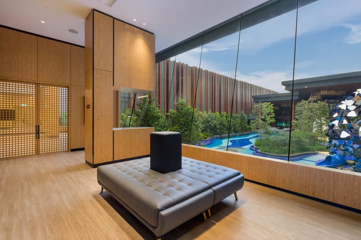 M Resort & Hotel