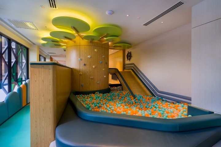 M Resort & Hotel