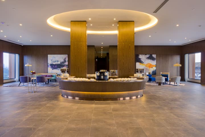 M Resort & Hotel