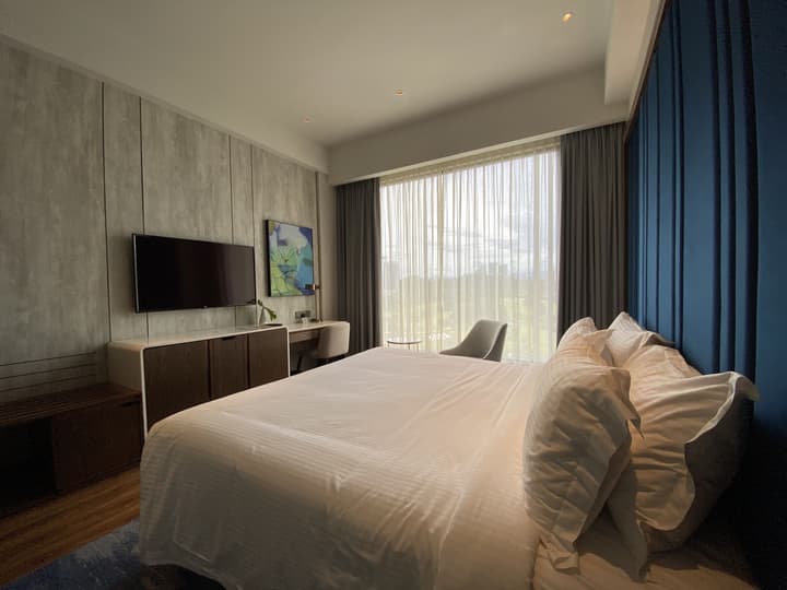 M Resort & Hotel