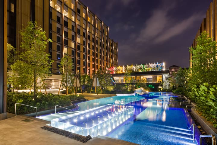M Resort & Hotel