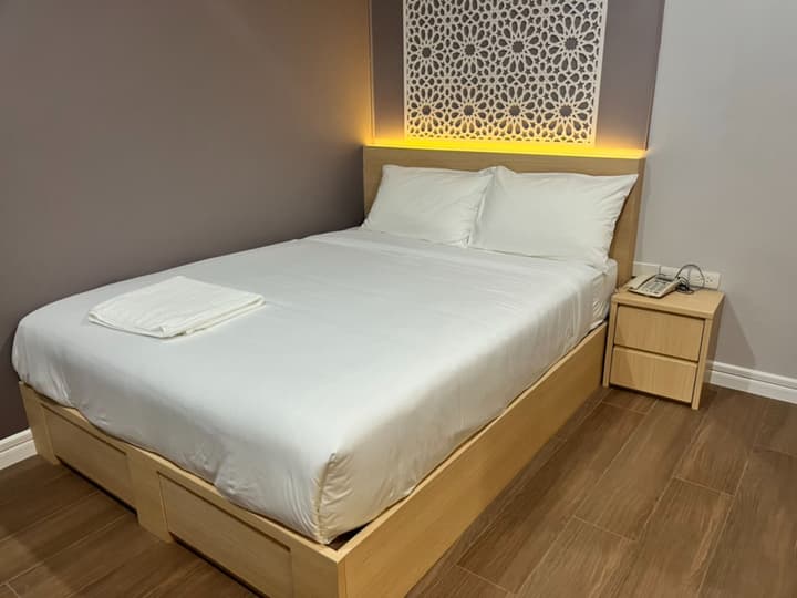Anwari Hotel