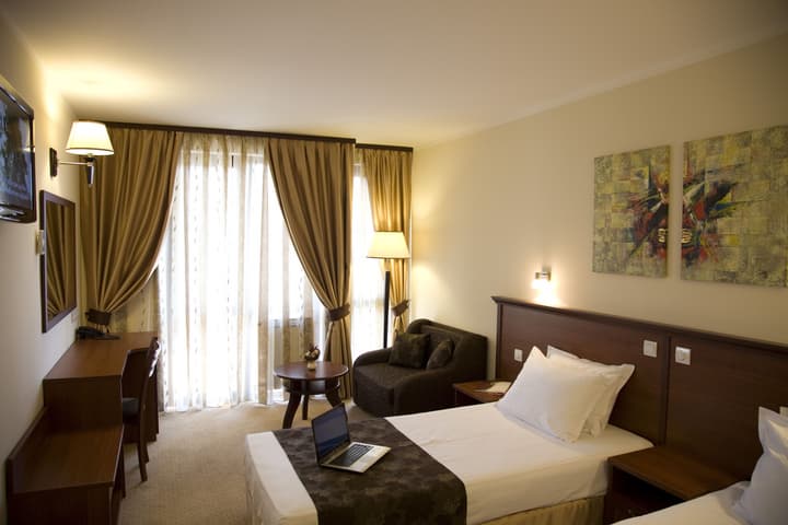 Hotel Favorit