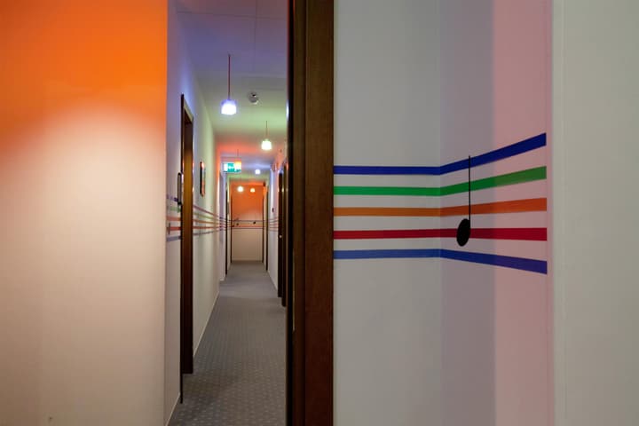 Sure Hotel by Best Western Nologo
