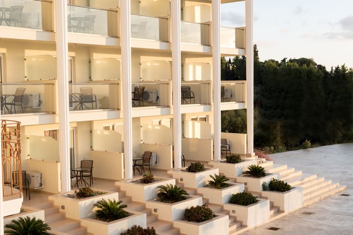 Avalon Palace Hotel by GHH