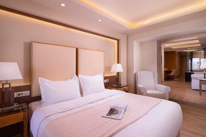 Avalon Palace Hotel by GHH