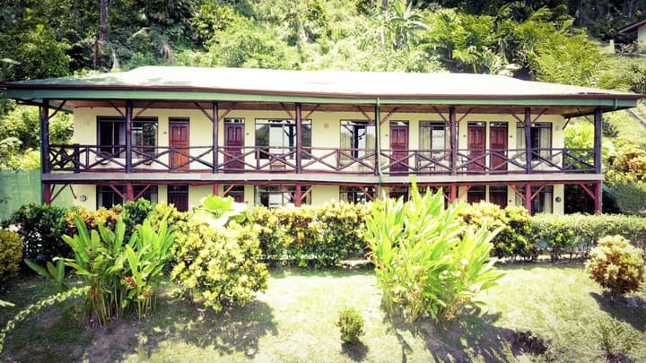 Tabulia Tree Hotel and Villas