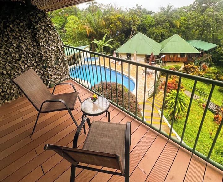 Tabulia Tree Hotel and Villas