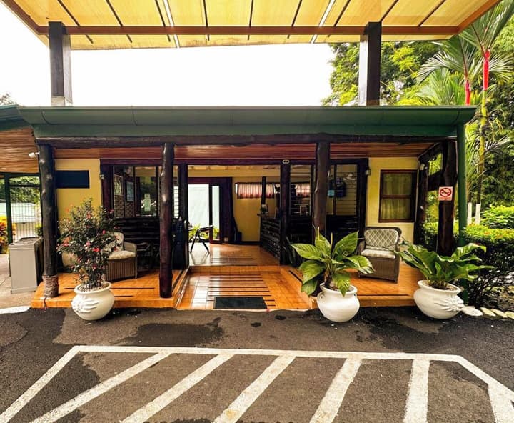 Tabulia Tree Hotel and Villas