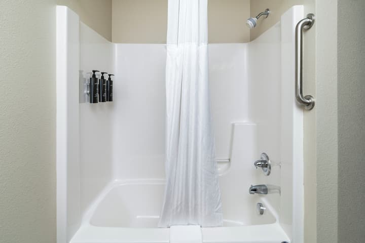 Park Point Marina Inn