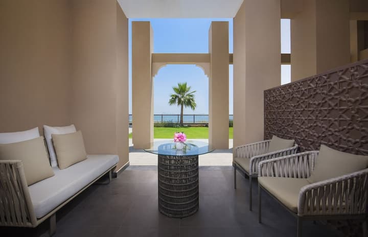 DoubleTree by Hilton Resort & Spa Marjan Island