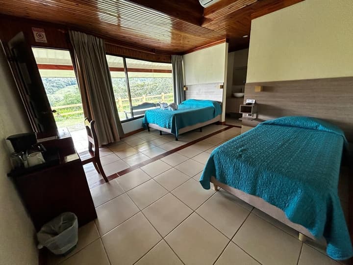 Hotel Linda Vista