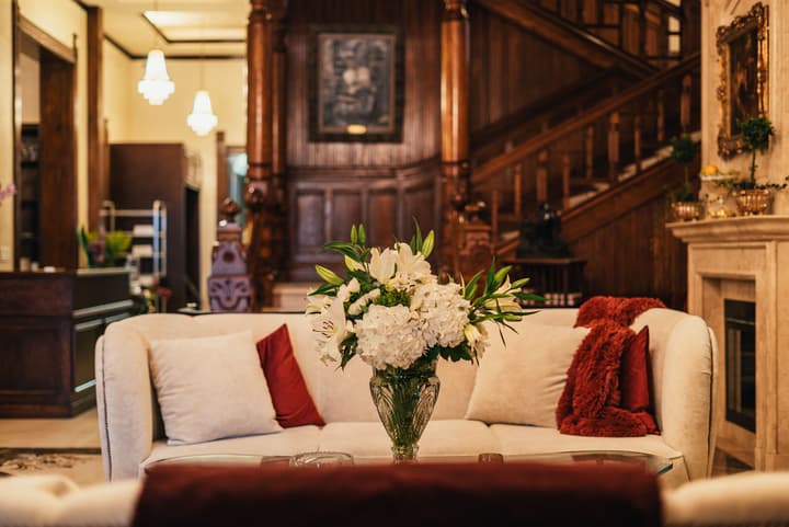 Sutter Mansion