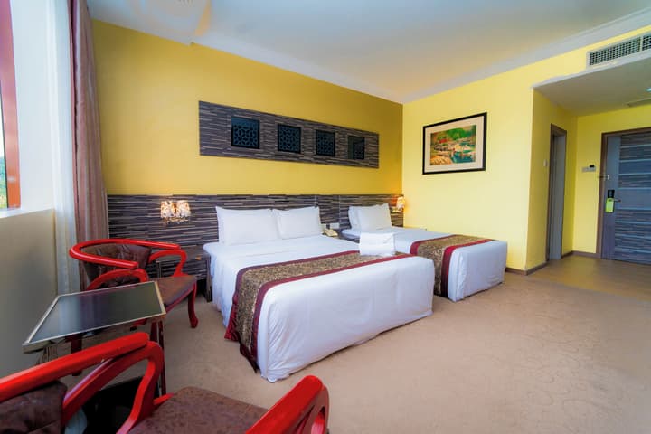 HIG Hotel & Convention