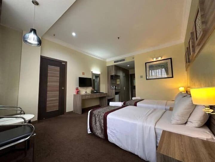 HIG Hotel & Convention