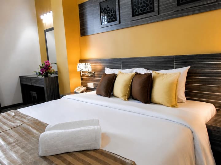 HIG Hotel & Convention