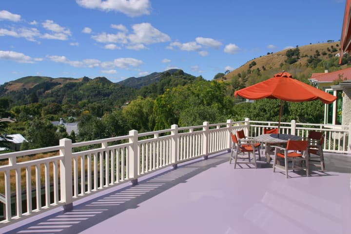 Joya Garden & Villa Studios
