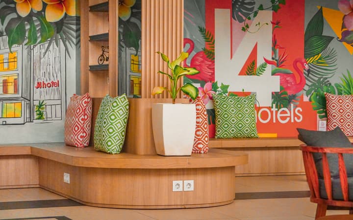 J4 Hotels Legian