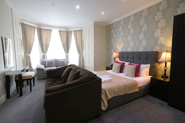 Palmerston Suites