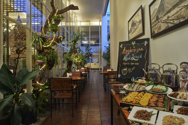 Jambuluwuk Malioboro Hotel Yogyakarta