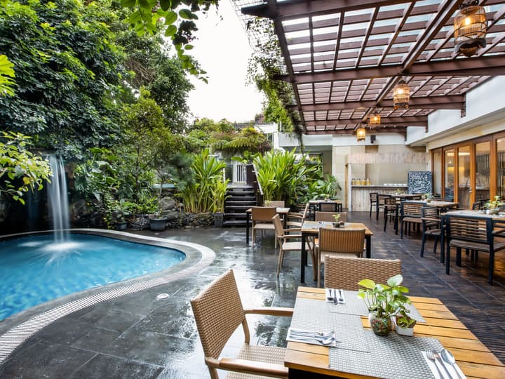 Jambuluwuk Malioboro Hotel Yogyakarta