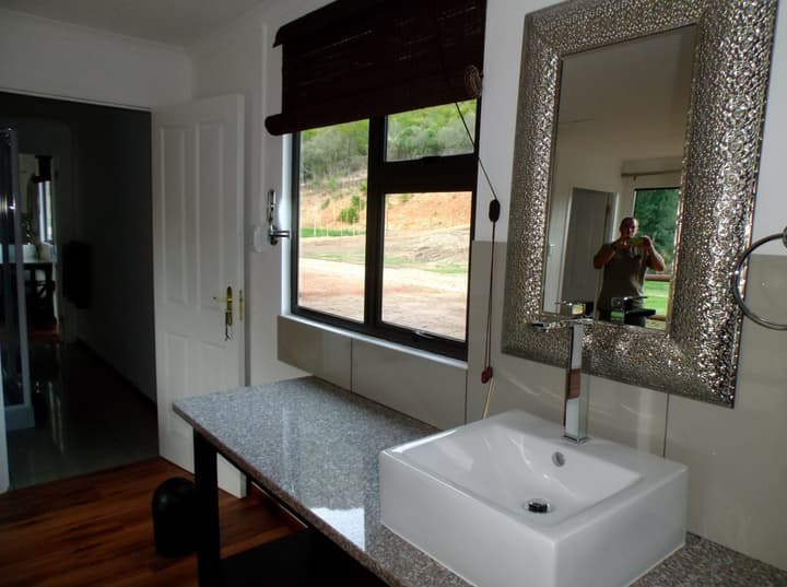 Old Mill Lodge, Working Ostrich Farm & Restaurant, Oudtshoorn