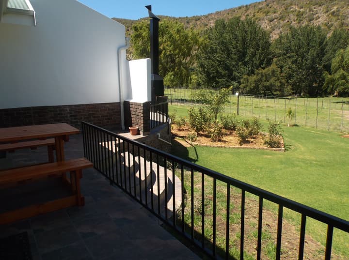 Old Mill Lodge, Working Ostrich Farm & Restaurant, Oudtshoorn