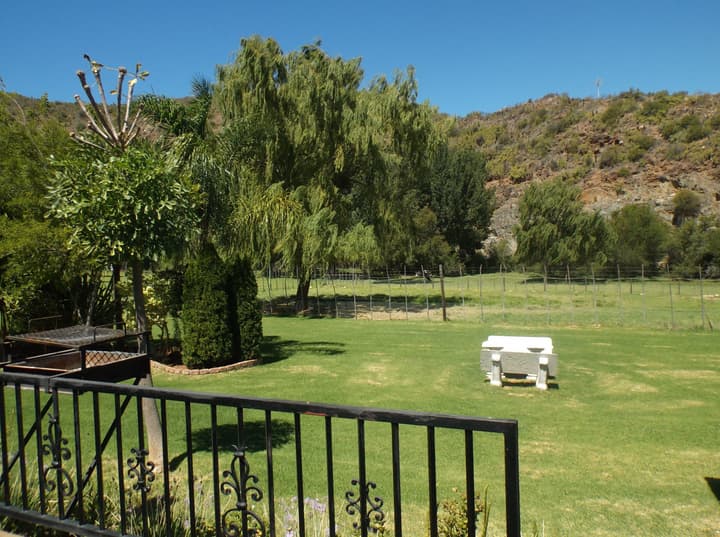 Old Mill Lodge, Working Ostrich Farm & Restaurant, Oudtshoorn
