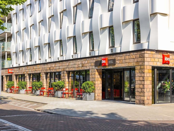 Ibis Rotterdam City Centre