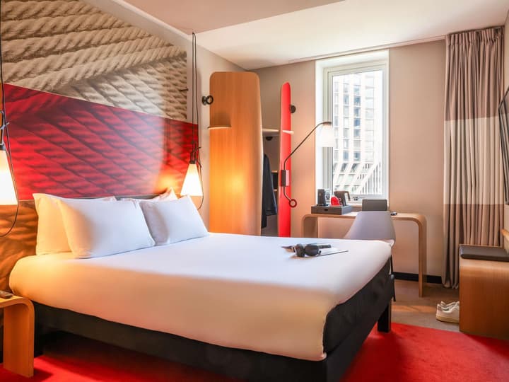 Ibis Rotterdam City Centre