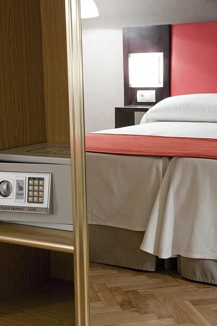 Hostal Carlos III