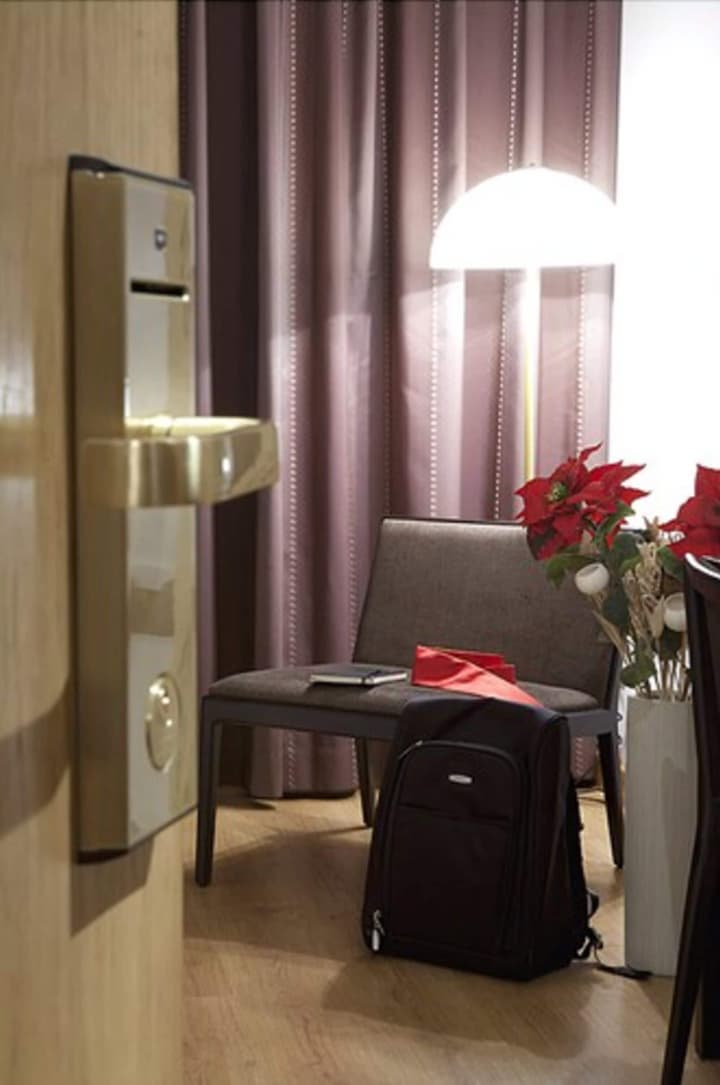 Hostal Carlos III