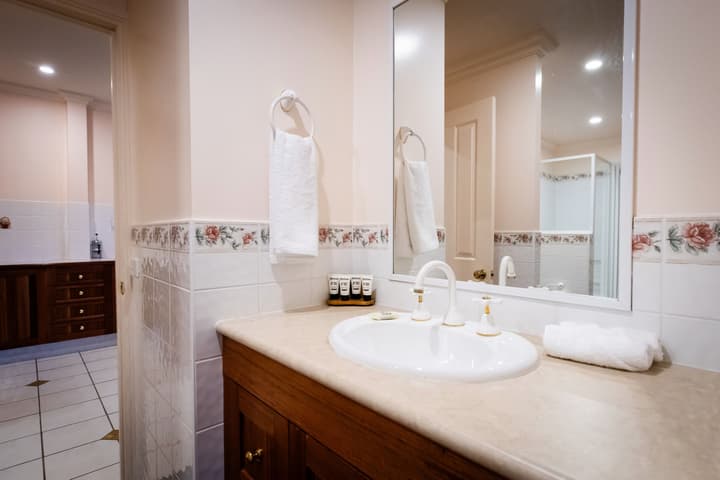 Robyns Nest Boutique Resort