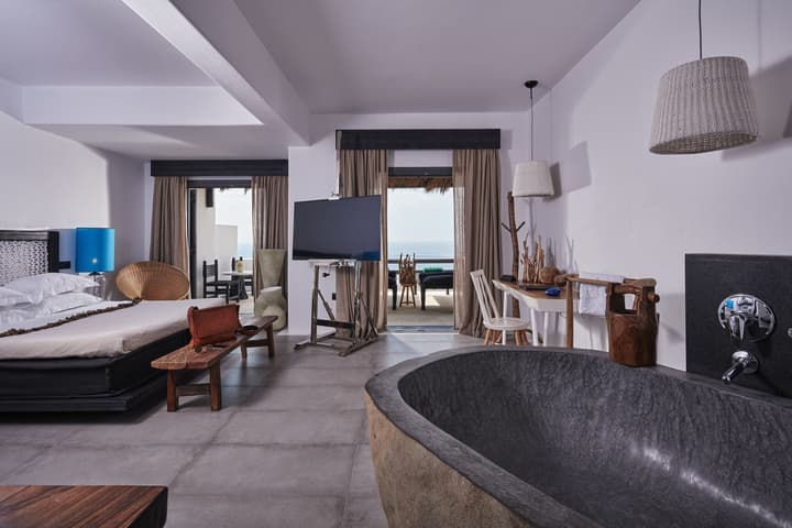 Myconian Utopia Relais & Chateaux