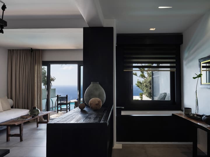 Myconian Utopia Relais & Chateaux