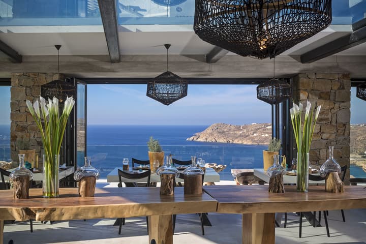 Myconian Utopia Relais & Chateaux