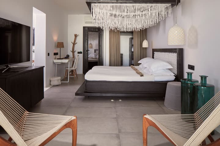 Myconian Utopia Relais & Chateaux