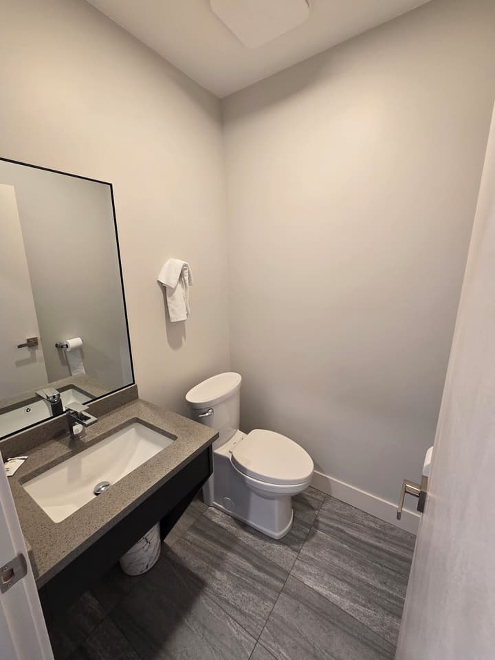 Sahara Courtyard Inn Penticton