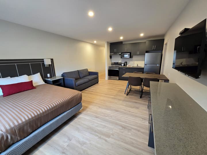 Sahara Courtyard Inn Penticton