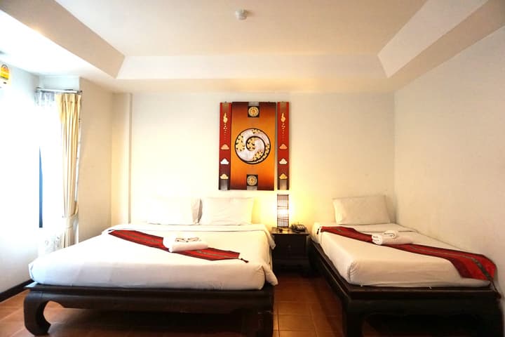 Wangburapa Grand Hotel