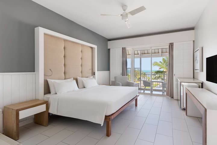 Radisson Blu Azuri Resort & Spa