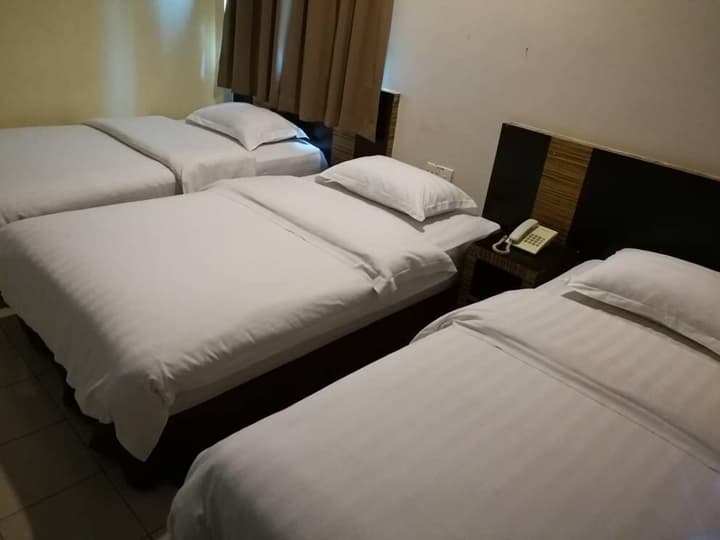 Hotel Traveller