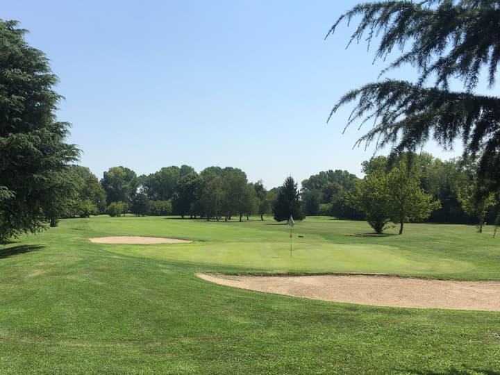 Golf Hotel