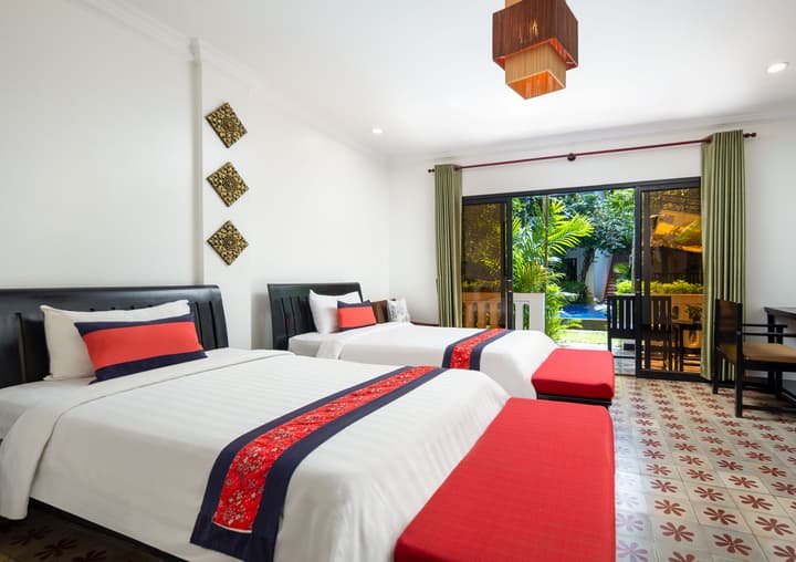 La Residence WatBo Hotel