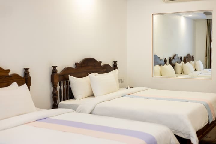 La Residence WatBo Hotel